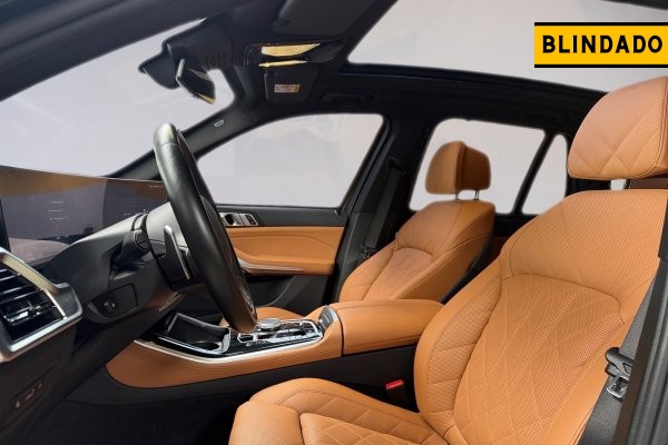 BMW X5 3.0 I6 TURBO HÍBRIDO XDRIVE50E M SPORT AUTOMÁTICO 2024/2025